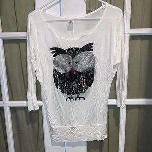 NWOT; owl sequin dolman fits sz M